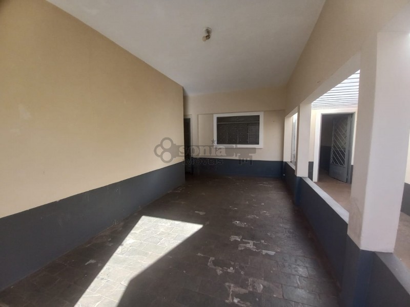 Casa para alugar com 2 quartos - Foto 1